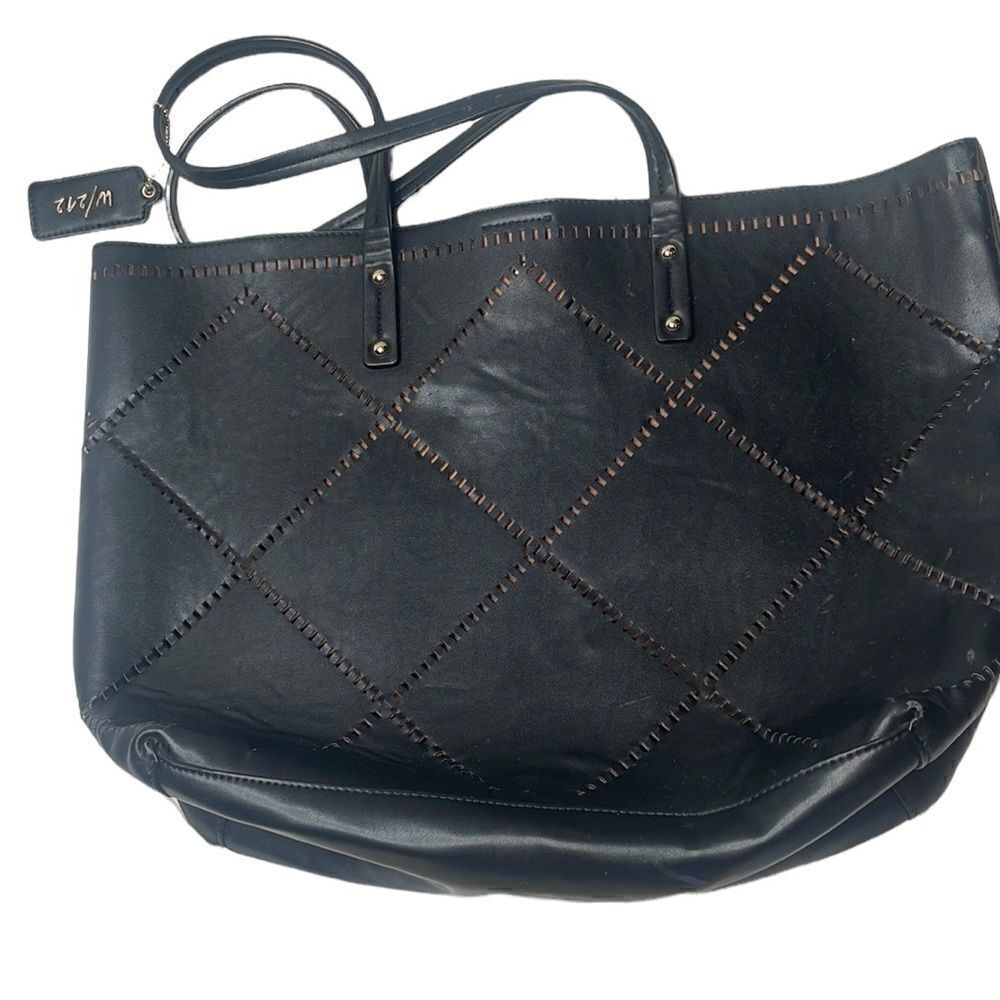 W/212 Black Tote Bag.
